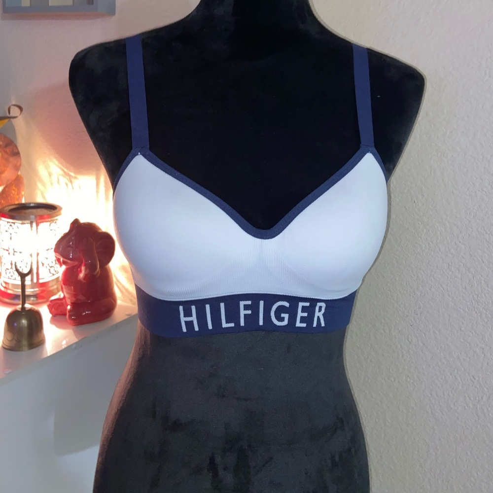 Tommy Hilfiger flex fit bra